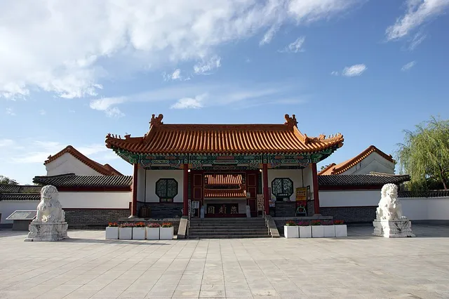 中国庭園 燕趙園の門