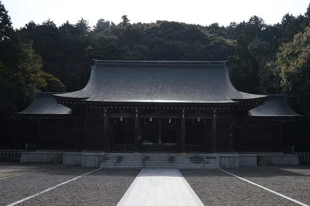 隠岐神社の社殿