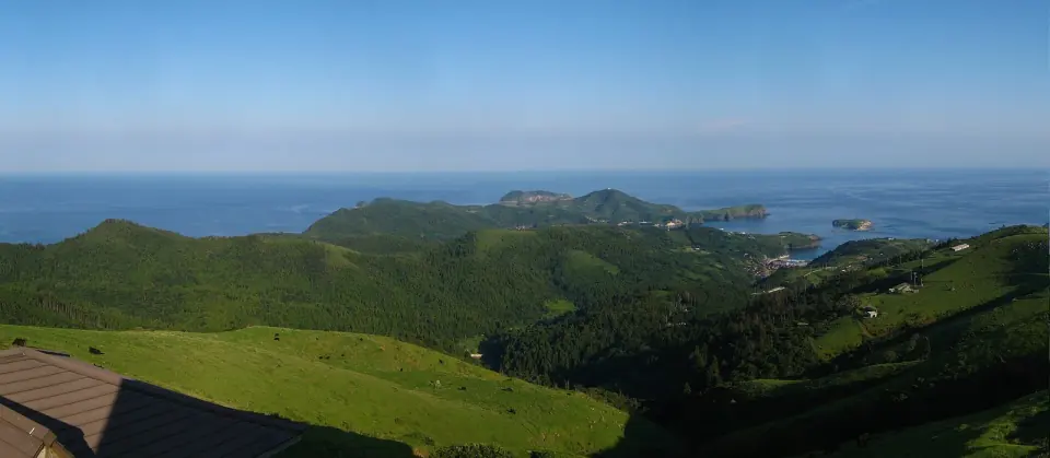赤ハゲ山から見渡す知夫里島