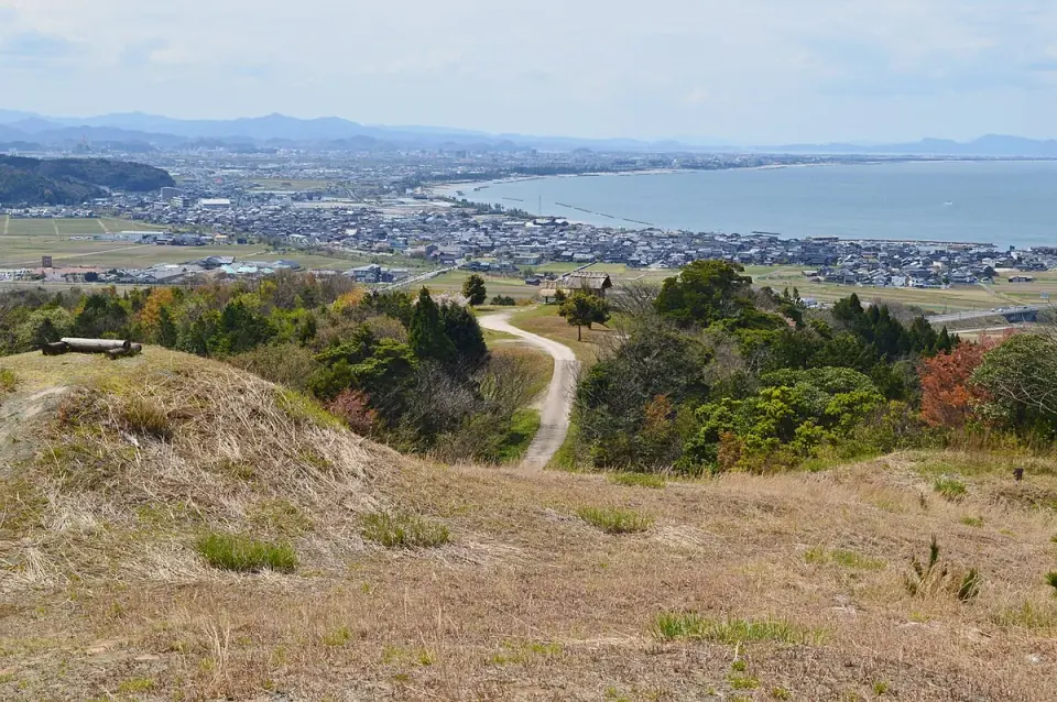 妻木晩田遺跡の洞ノ原地区西側丘陵
