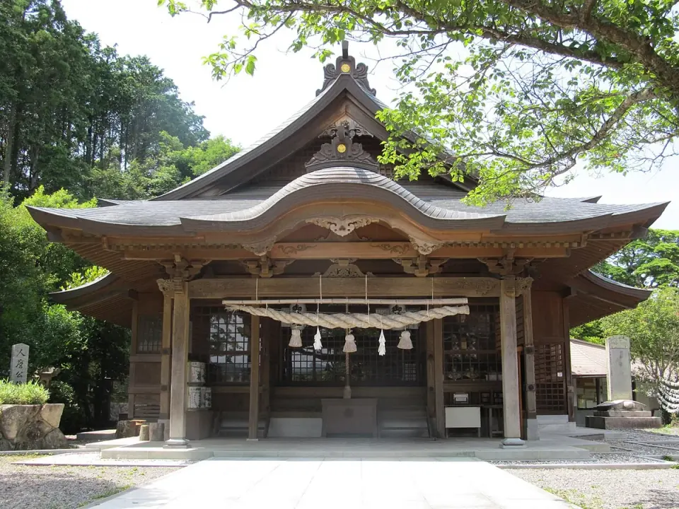 益田市の高津柿本神社の拝殿